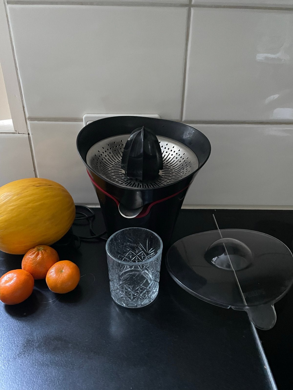 Philips Citruspers - Zwart met Rood Accent, Ophalen of Verzenden, Zo goed als nieuw