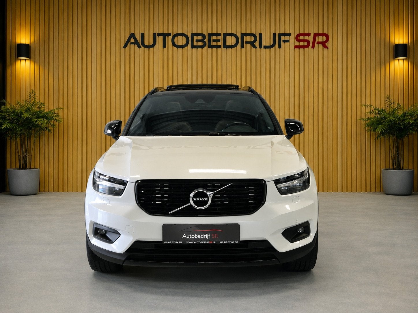 Volvo XC40 1.5 T5 Twin Engine R-Design | Panoramadak! | Came, Automaat, Gebruikt, Bedrijf, Hybride Elektrisch/Benzine