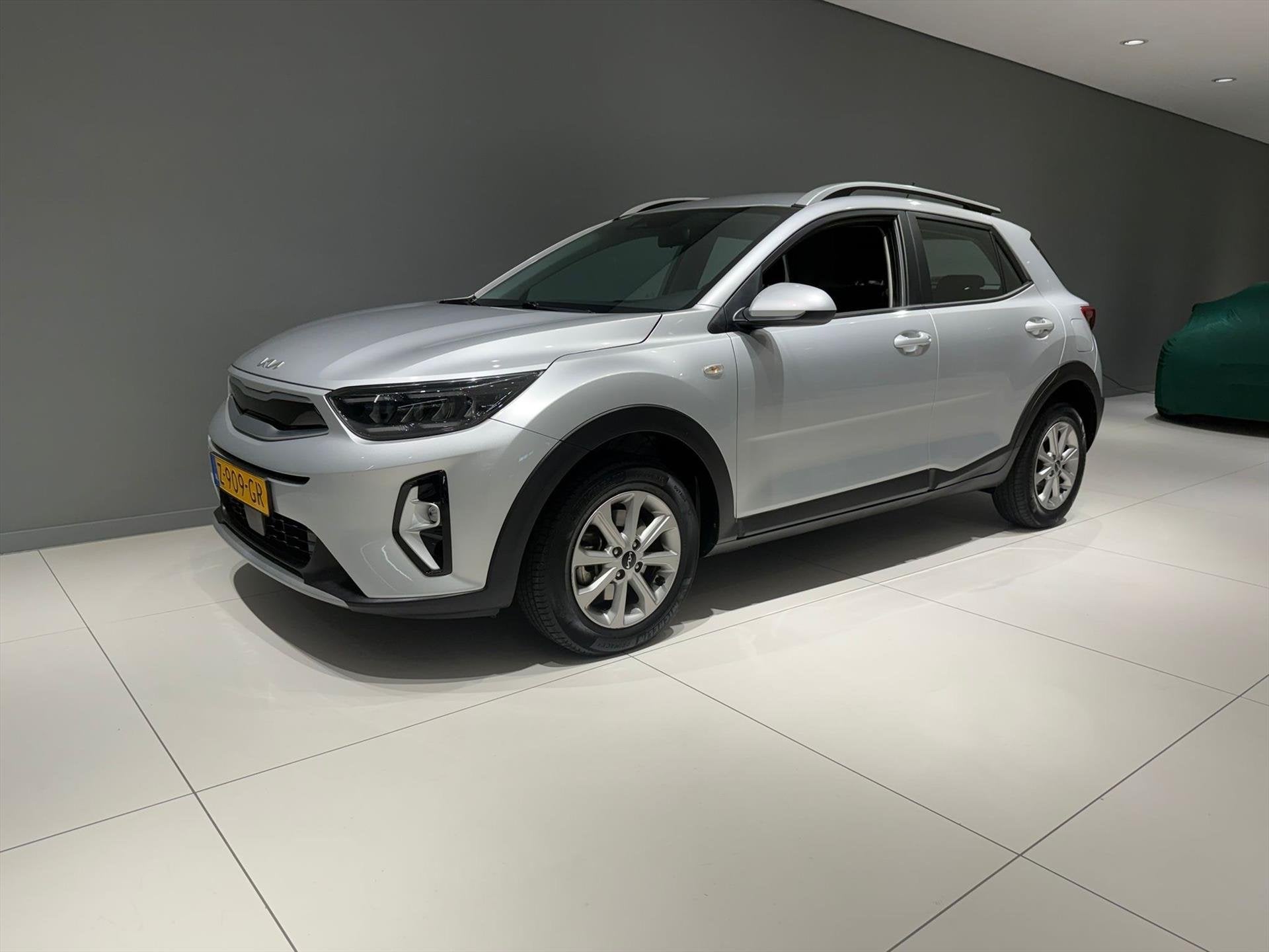 KIA Stonic 1.0 T-GDi MHEV 100pk DynamicLine, Auto's, Gebruikt, Origineel Nederlands, Bedrijf, Handgeschakeld