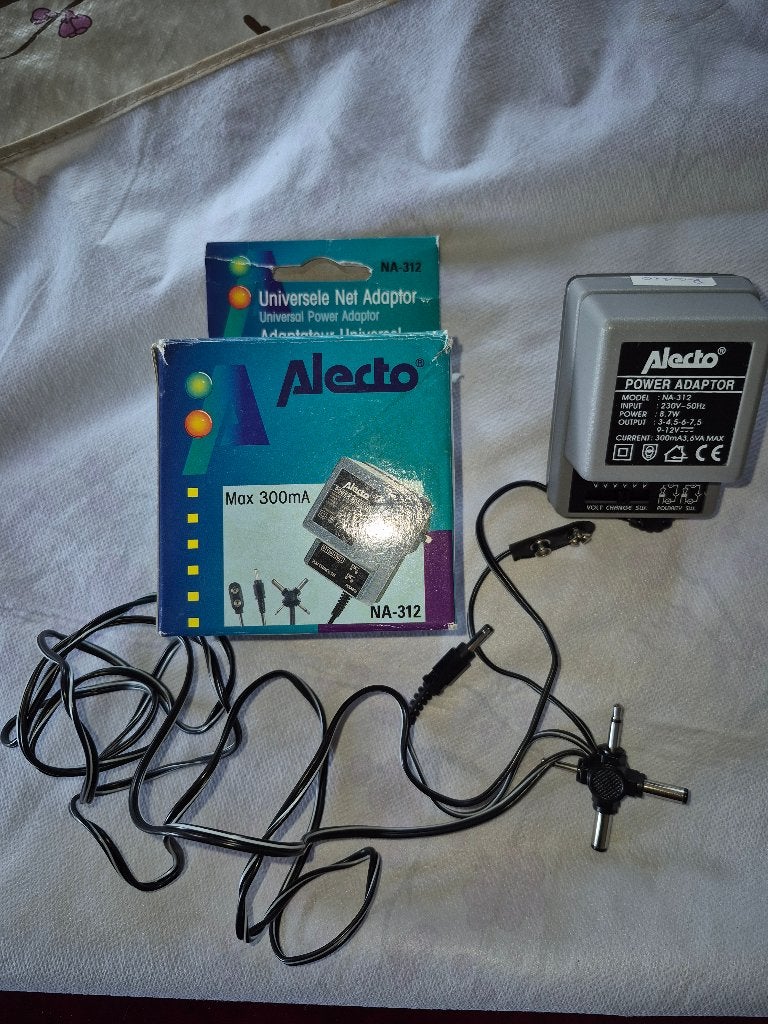 Alecto NA-312 universele net adaptor, Ophalen of Verzenden, Gebruikt