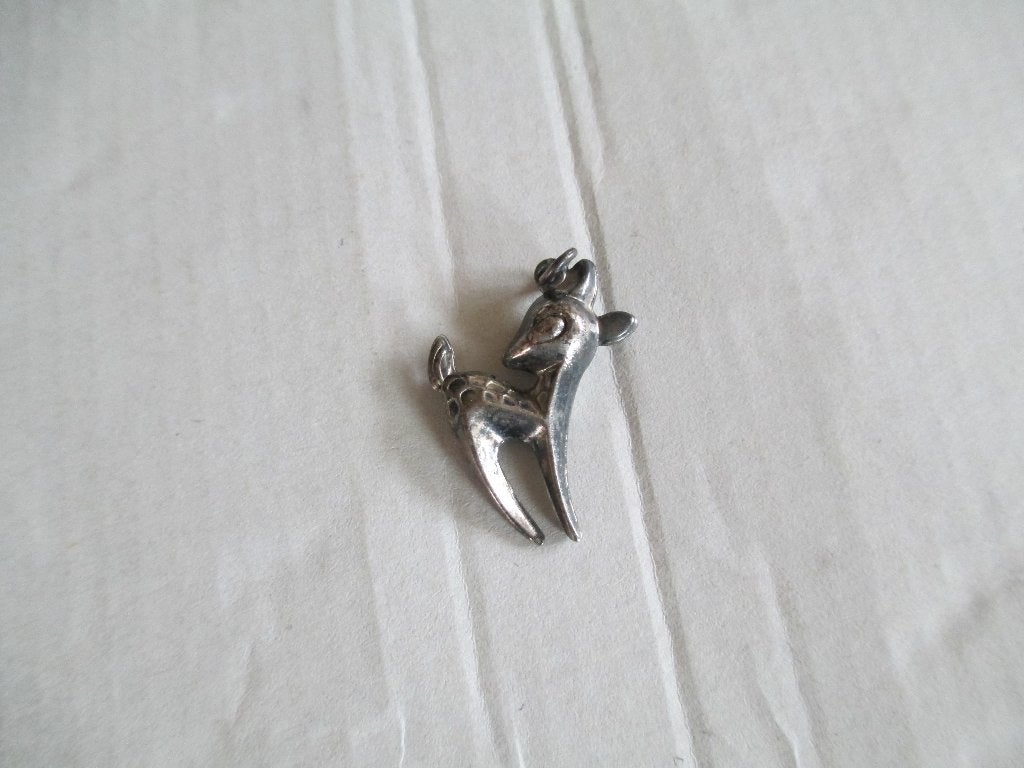 zilveren bedel hert, Ophalen of Verzenden, Gebruikt, Zilver, Overige merken