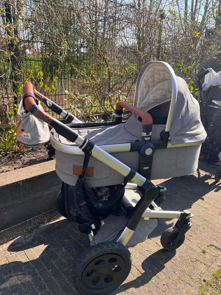 Joolz studio gris kinderwagen, Kinderen en Baby's, Kinderwagens en Combinaties, Gebruikt, Luchtbanden, Ophalen, Kinderwagen