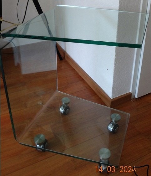 glazen bijzet tafel, Huis en Inrichting, Tafels | Bijzettafels, Ophalen, Minder dan 55 cm, Design, Overige vormen