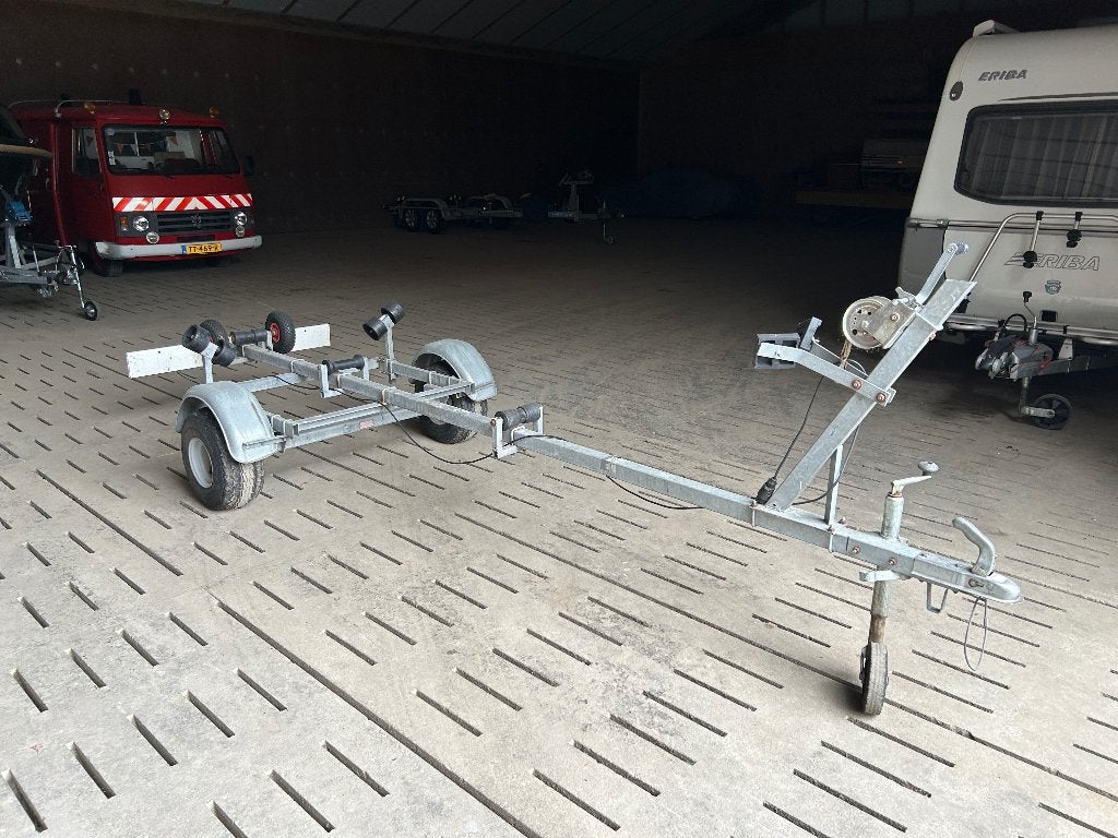 Boottrailer inclusief kiel-/kiemrollen, Lier, Kentekenbalk, Ophalen, Minder dan 1500 kg, Gebruikt, Sloepentrailer