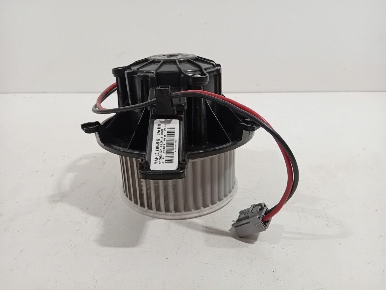 Kachel ventilator motor Opel Astra, Onderdelen@venauto.nl, Van der Ven Autorecycling B.V., Gebruikt, Ettenseweg 76, 4706 PB Roosendaal, The Netherlands