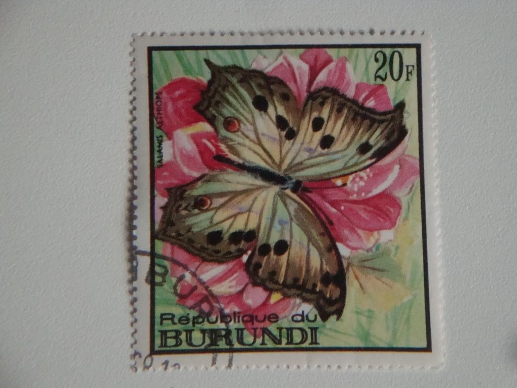 Postzegel 20 Franc Burundi., Verzenden, Overige landen, Gestempeld