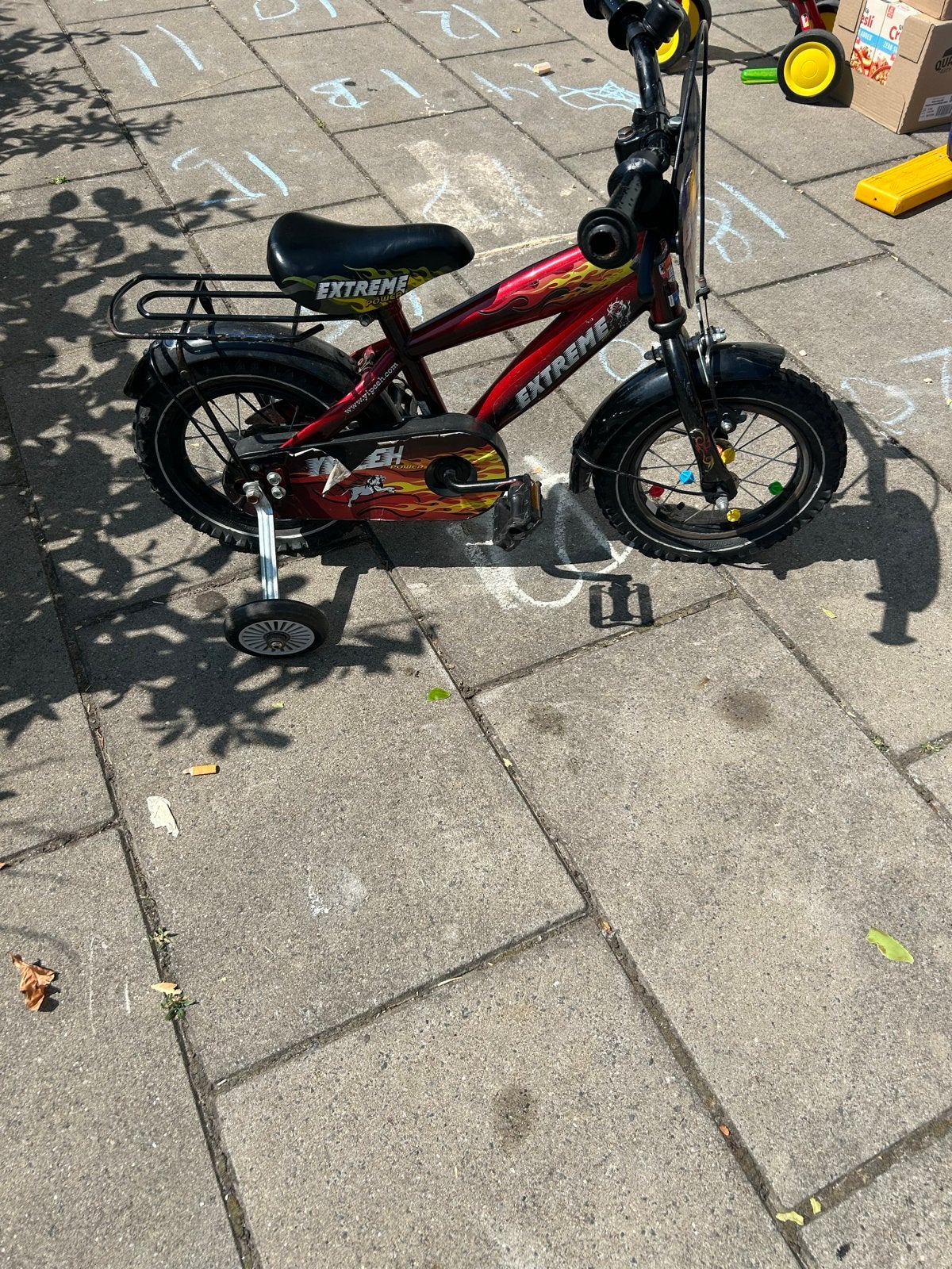 Kinderfiets Extreme met zijwieltjes - 16 inch, Fietsen en Brommers, Ophalen, Zijwieltjes, Velgrem, 16 tot 20 inch