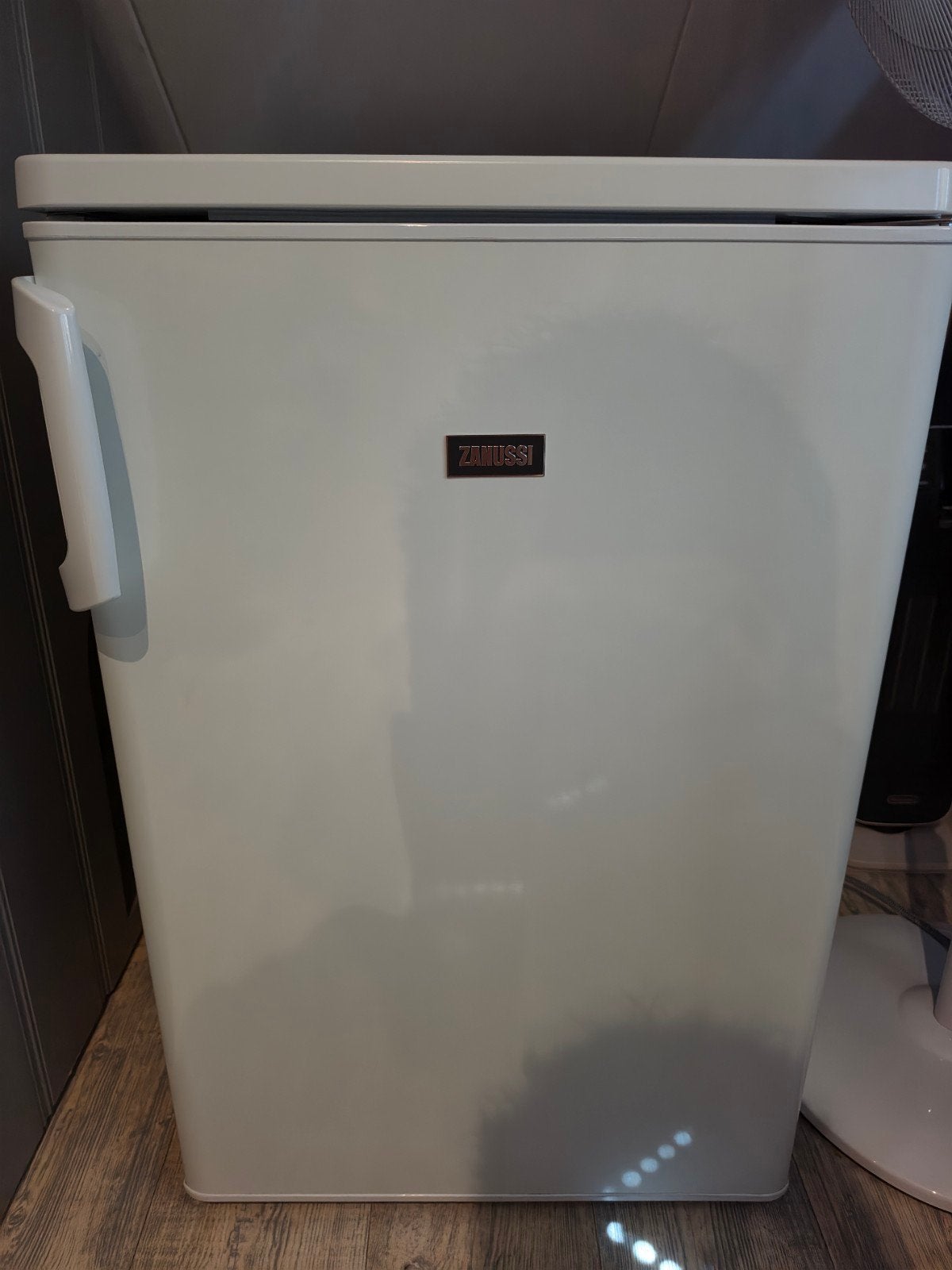 Zanussi Koelkast, Witgoed en Apparatuur, 75 tot 100 liter, Ophalen, Zo goed als nieuw, Zonder vriesvak