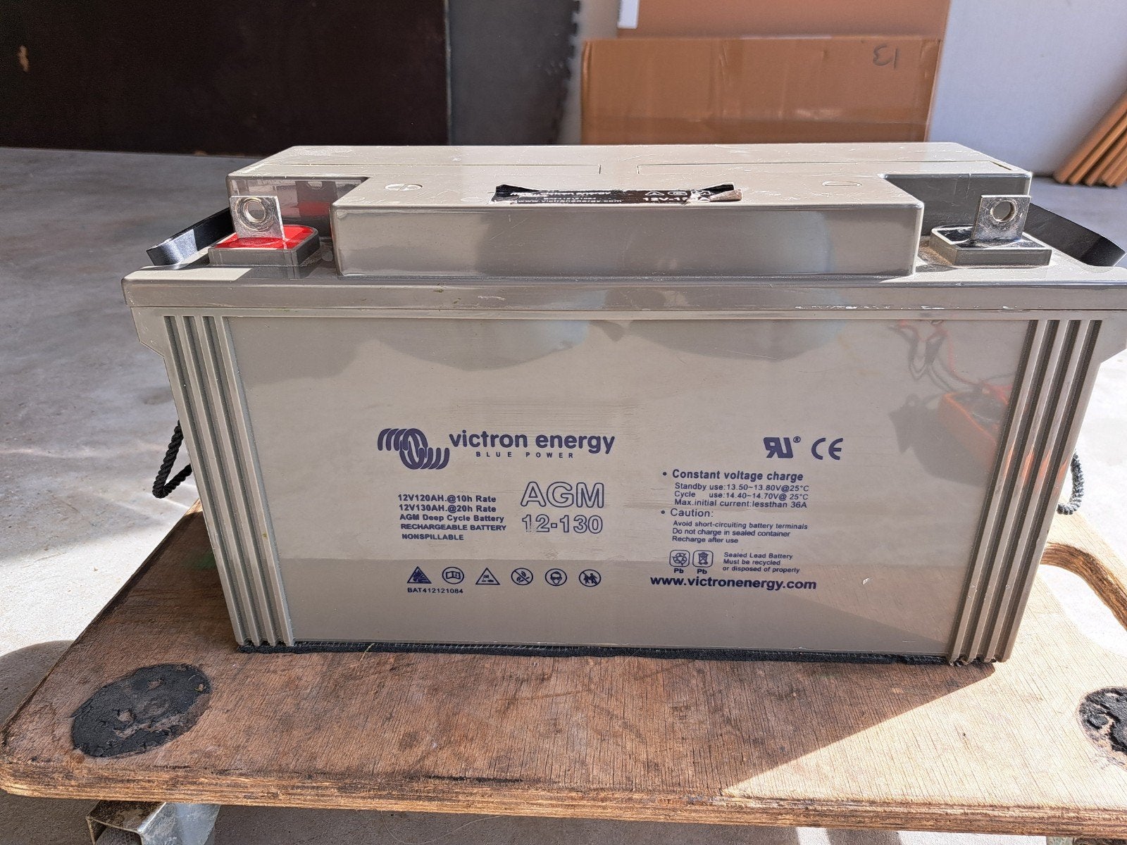Victron Energy 12V/130Ah AGM Deep Cycle Accu, Gebruikt