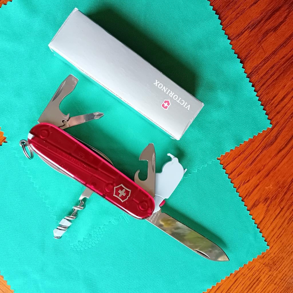 Victorinox  Spartan 1.7804.T, Caravans en Kamperen, Kampeergereedschap, Ophalen of Verzenden, Nieuw
