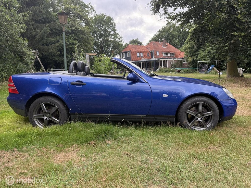 Mercedes SLK-klasse 200 cabrio . Export / handel, Auto's, Mercedes-Benz, 1998 cc, Gebruikt, 4 cilinders, Cabriolet