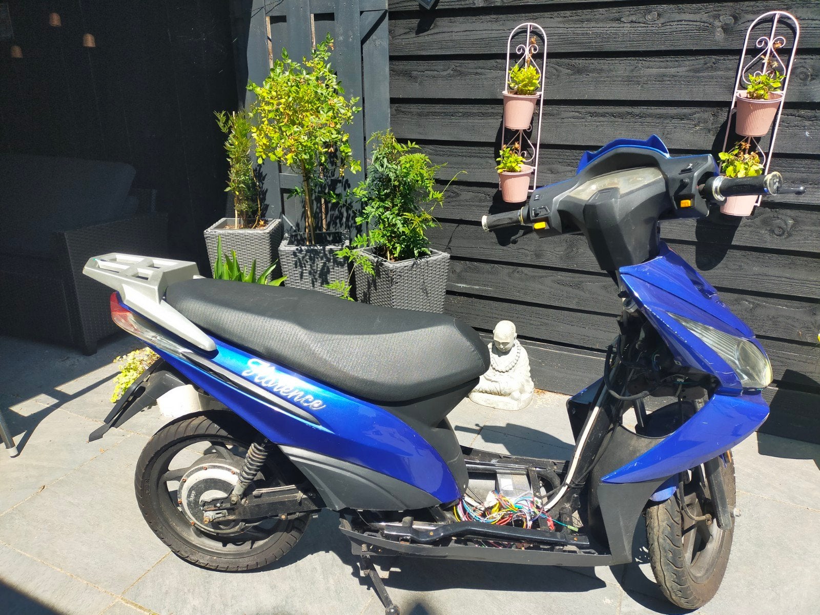 Elektrische scooter, Fietsen en Brommers, Brommeronderdelen | Scooters, Ophalen, Gebruikt, Overige typen, Overige merken