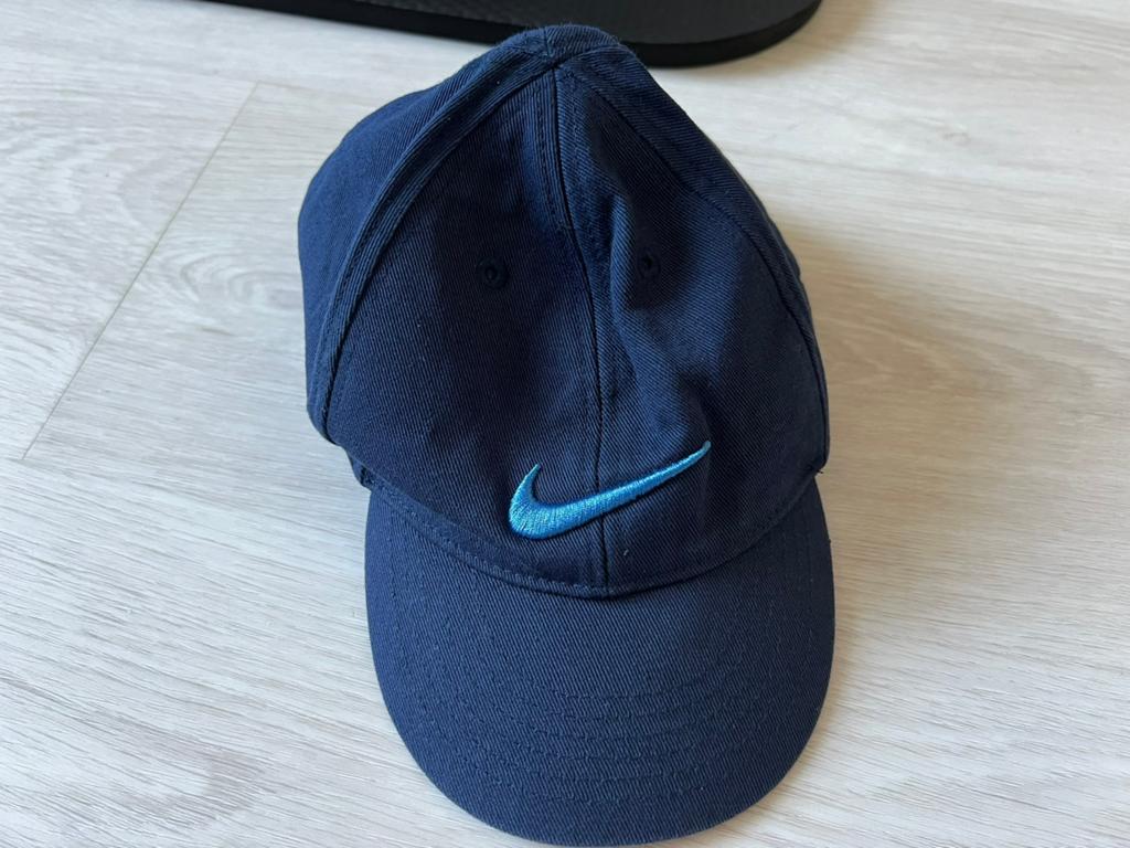 Nike pet maat xs/s (52/53 cm), Ophalen of Verzenden, Zo goed als nieuw, Jongen of Meisje, Pet