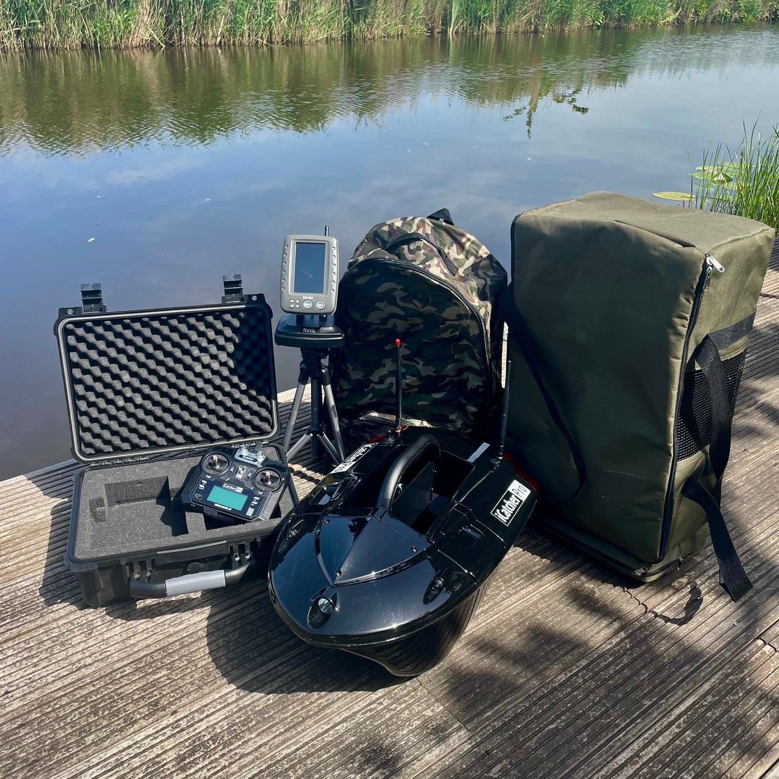 Icatcher voerboot met Navic BC151 kleuren fishfinder, Ophalen, Zo goed als nieuw, Overige typen