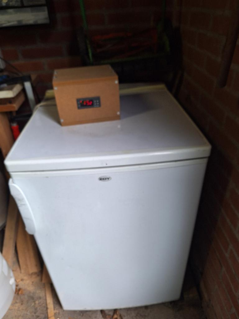 Gist (koel)kast met sensor - Bier brouwen Brood bakken, Ophalen