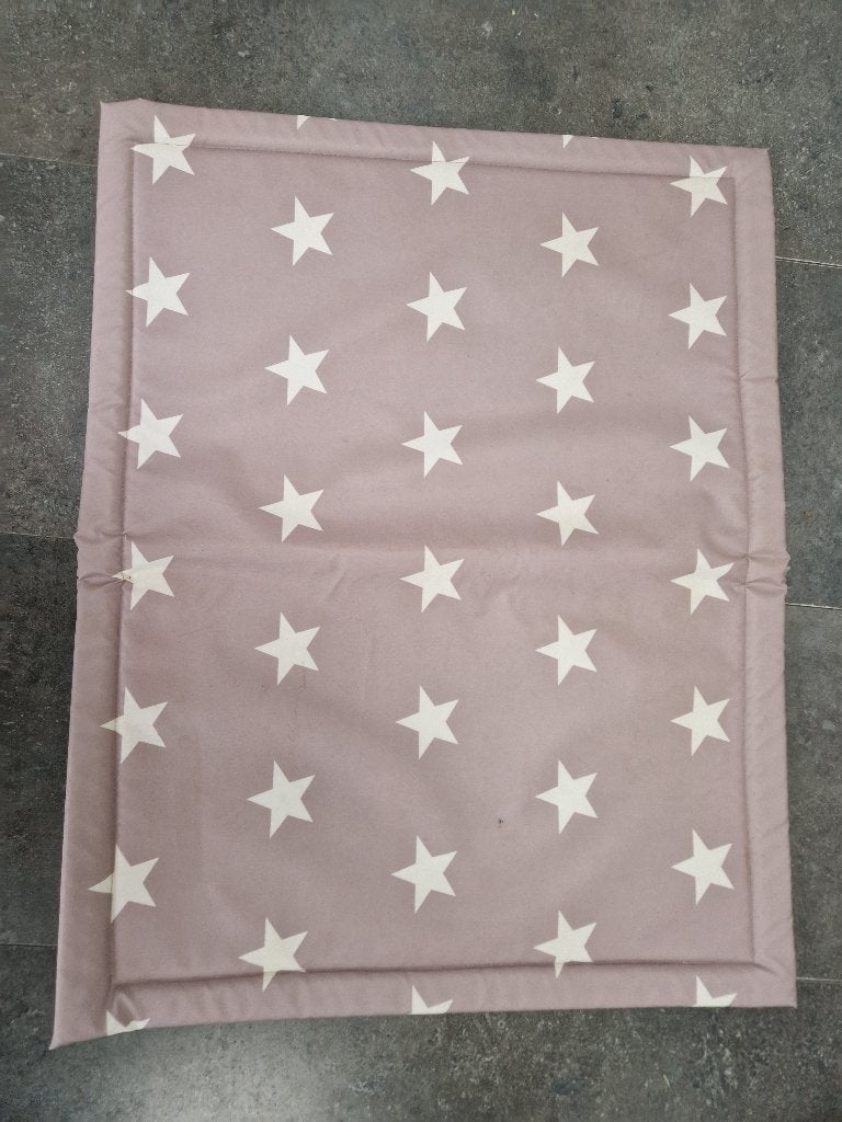 JOLLEIN boxkleed beige met witte sterretjes, Ophalen of Verzenden, Zo goed als nieuw, Rechthoekig, Boxkleed