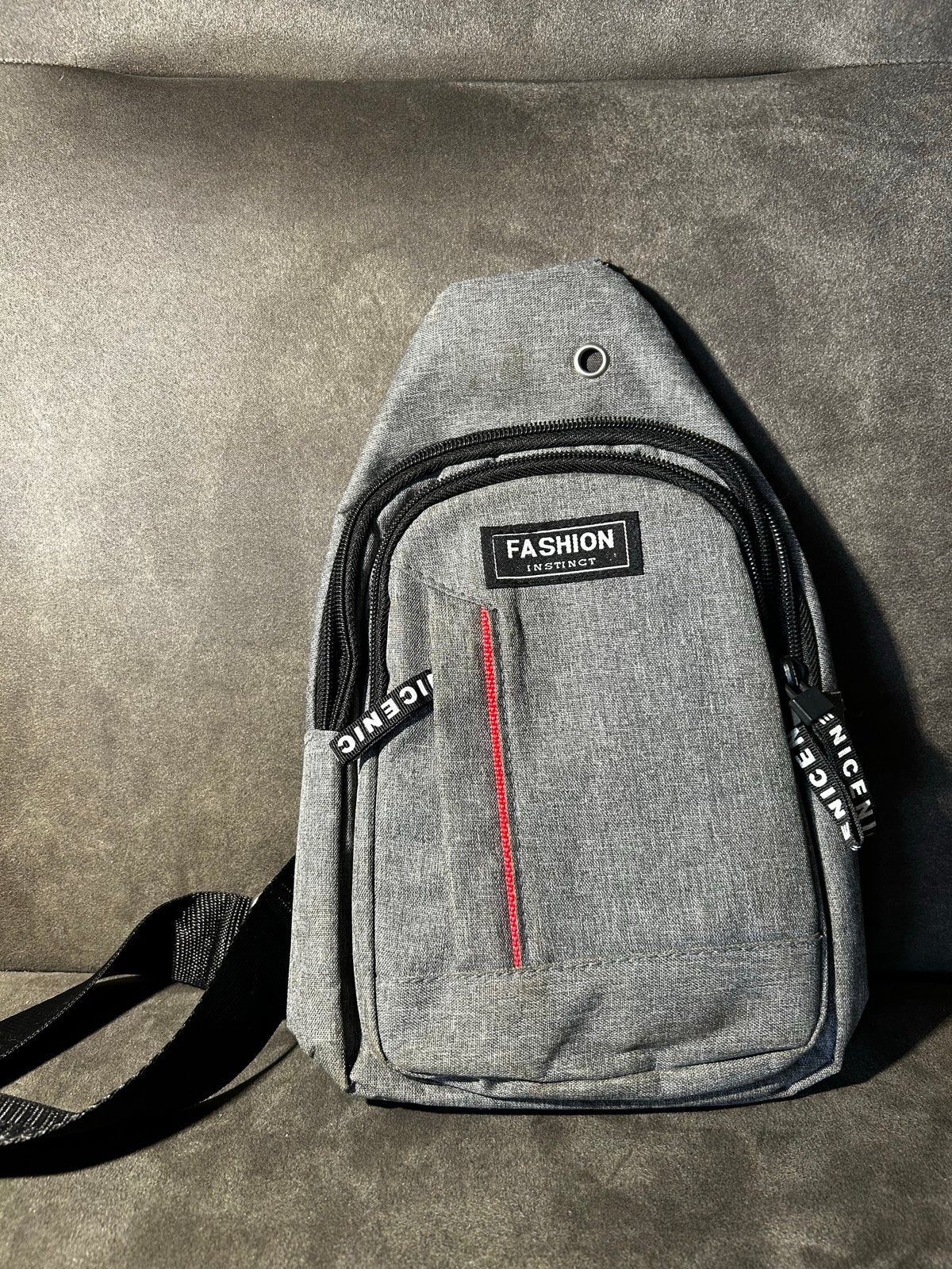 Grijze crossbody tas - Zo goed als nieuw, Ophalen of Verzenden, Zo goed als nieuw, Grijs, Overige merken