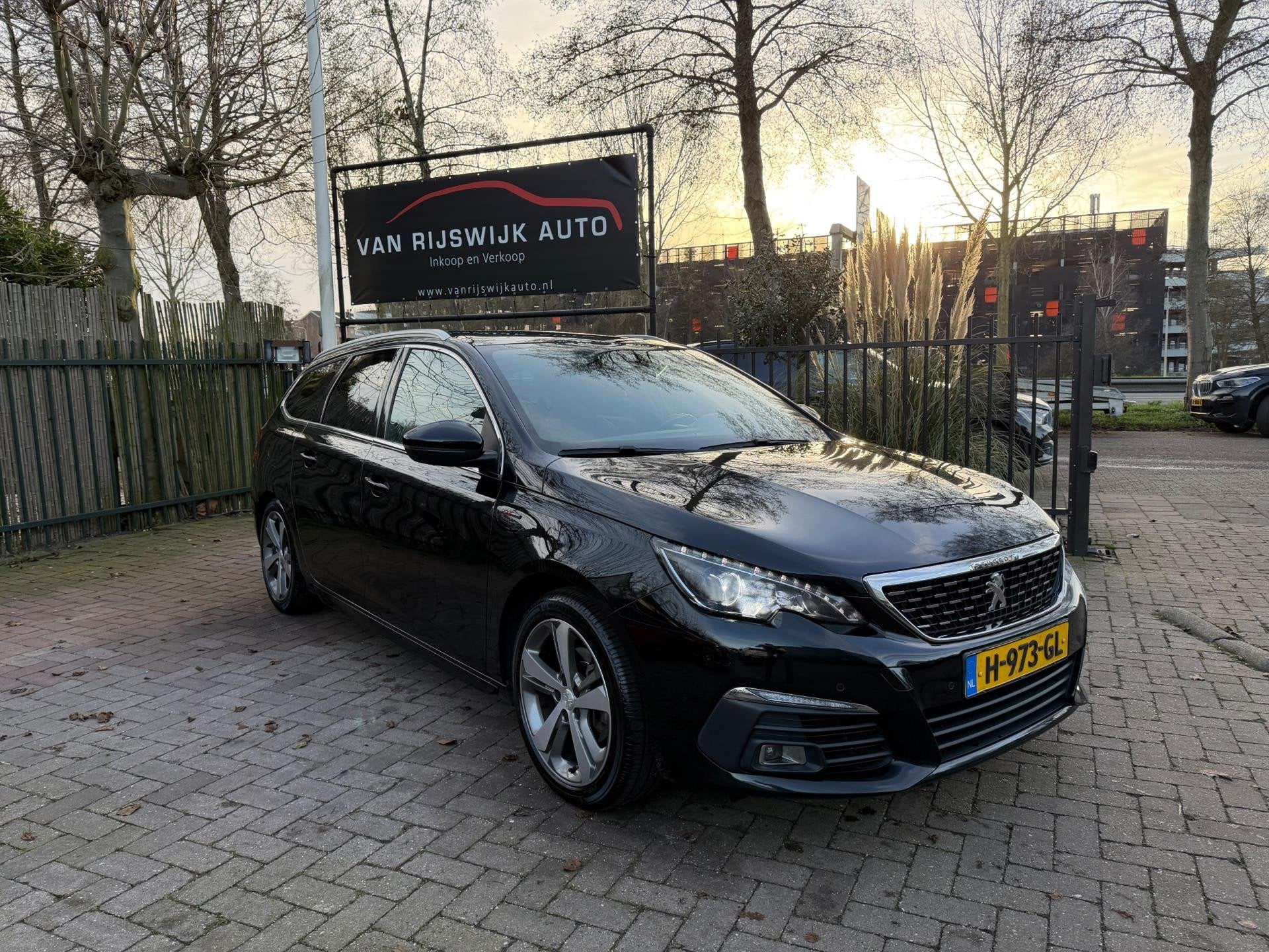 Peugeot 308 SW 1.5 BlueHDi GT-Line 6590NETTO Xenon Leder Cam, Auto's, Peugeot, Voorwielaandrijving, 28 km/l, Gebruikt, 4 cilinders