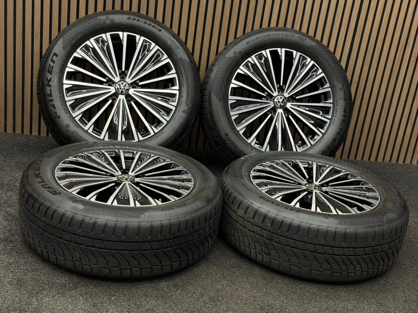 ZGAN! Originele 18 inch VW Tiguan Tayron Napoli 5x112 Falken, Auto-onderdelen, Banden en Velgen, Ophalen, 18 inch, ., Banden en Velgen