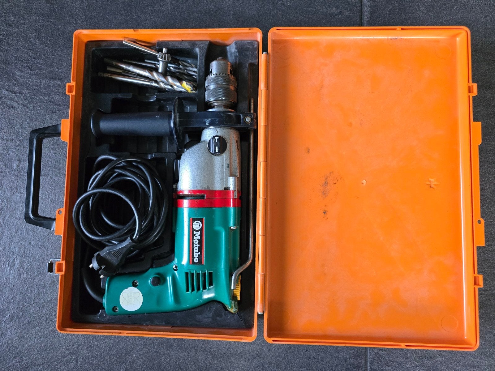Metabo Klopboormachine in Koffer met Boren, Ophalen of Verzenden, Gebruikt, Boormachine, Klopboormechanisme