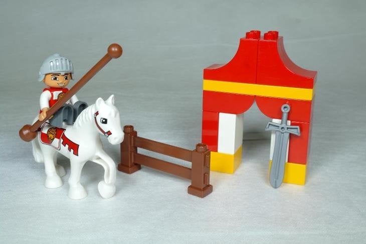 Duplo 10568 - Ridder Toernooi Set met Paard en Tent, Ophalen of Verzenden, Gebruikt, Complete set, Duplo