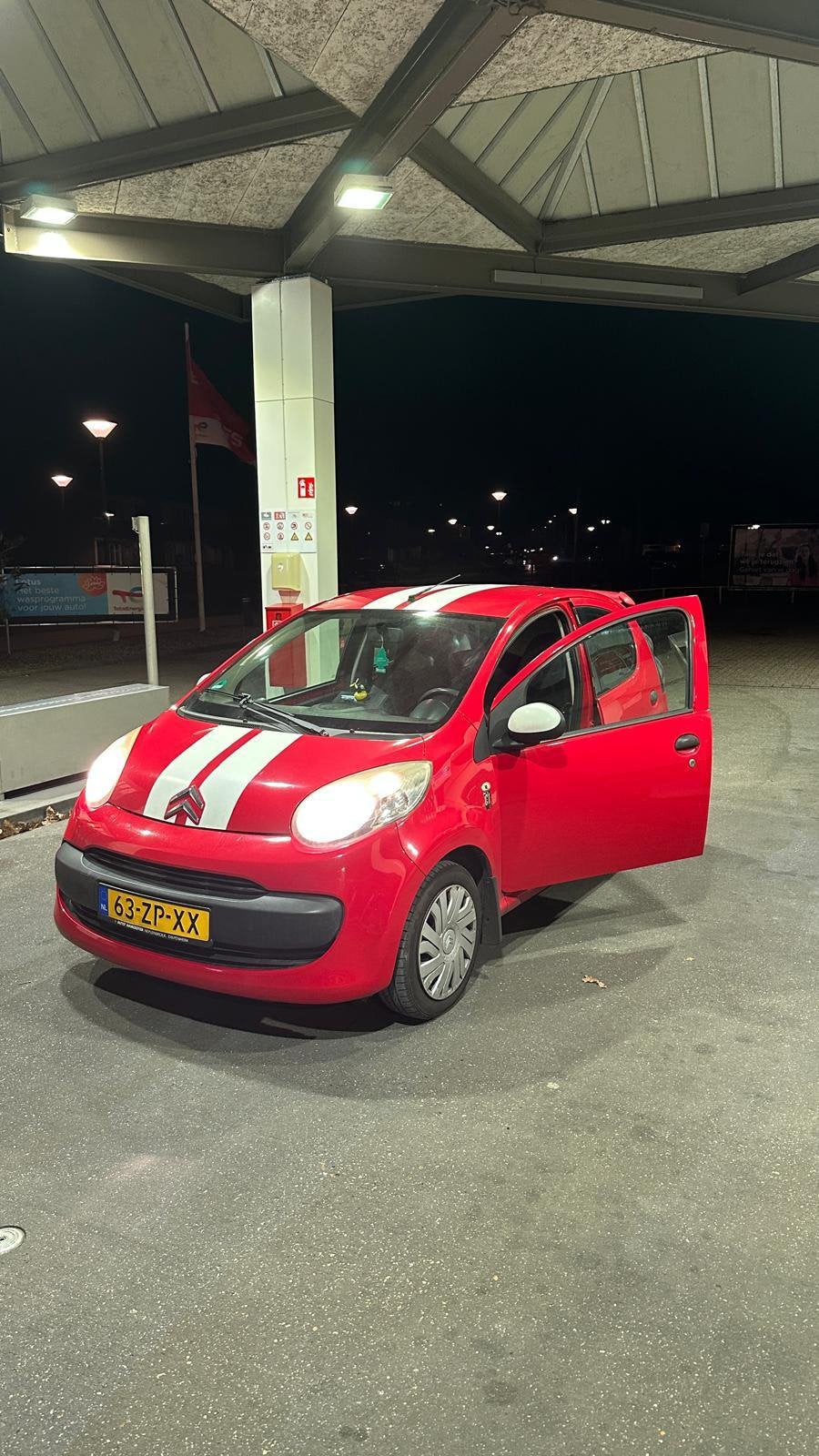 Citroën C1 1.0 5-DRS 2008 Rood, Voorwielaandrijving, 4 stoelen, C1, 68 pk