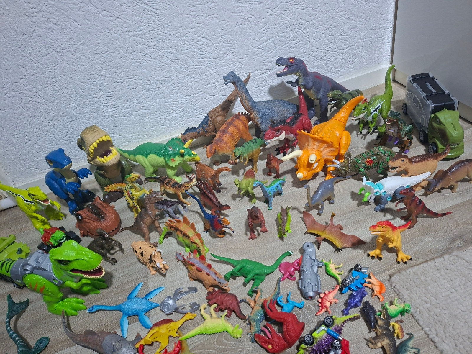 Mega Dino Pakket – Voor de échte dinosaurusfan! 
Een on, Ophalen of Verzenden, Zo goed als nieuw