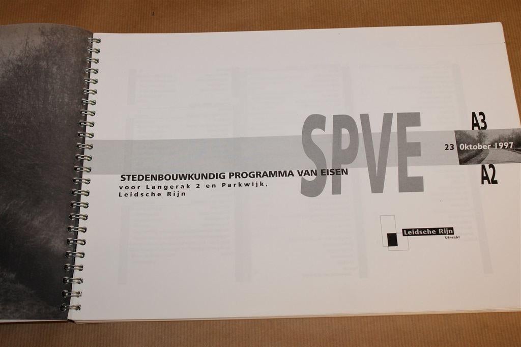 Stedenbouwkundig Programma van Eisen Leidsche Rijn [SPVE], Ophalen of Verzenden, Zo goed als nieuw, Architecten