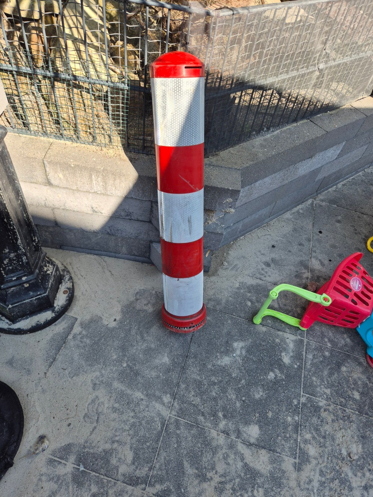 Flexibele afzetpaal rood/wit reflecterend, Ophalen of Verzenden, Gebruikt