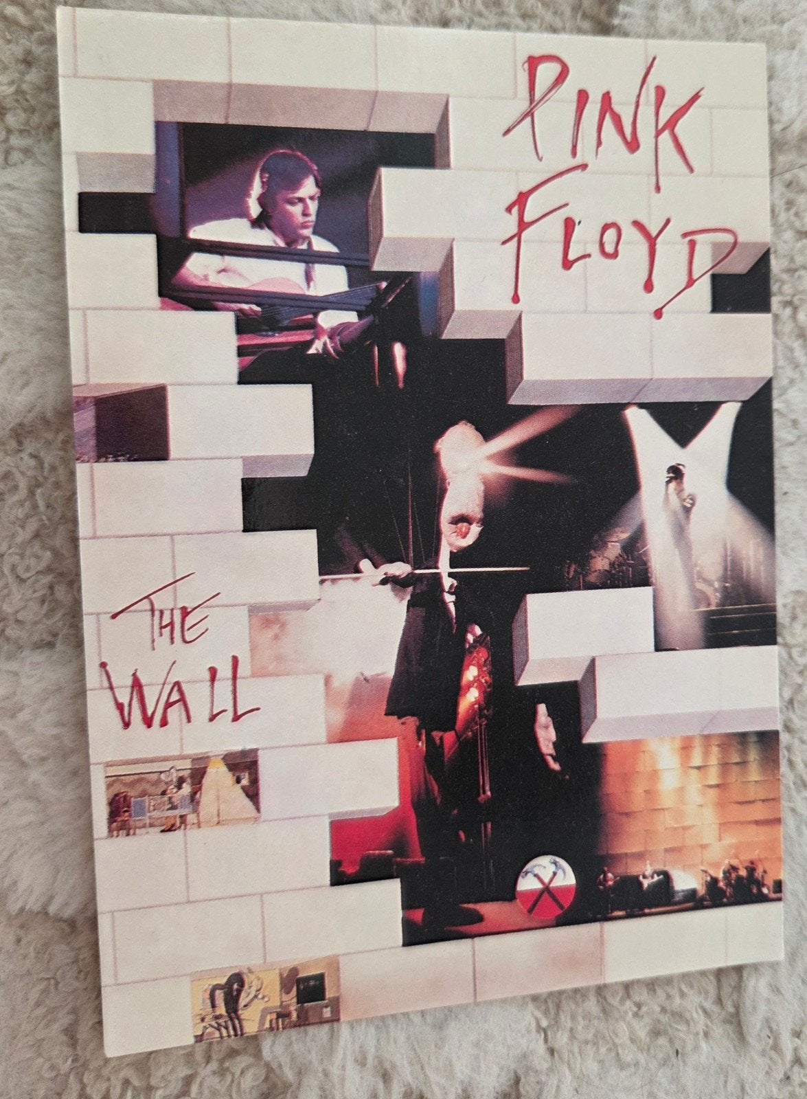 Pink Floyd - The Wall, Verzamelen, Ansichtkaarten | Themakaarten, Verzenden, 1980 tot heden, Ongelopen, Sterren en Beroemdheden
