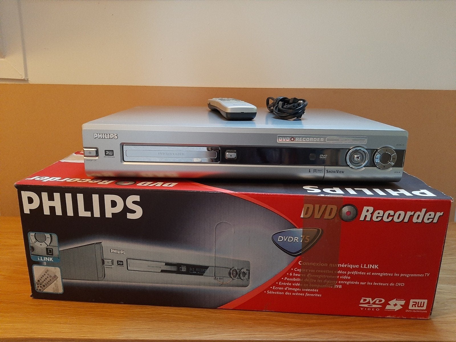 Philips dvd recorder DVDR75 + afst. bediening en handleiding, Ophalen, Zo goed als nieuw, Dvd-recorder, Philips