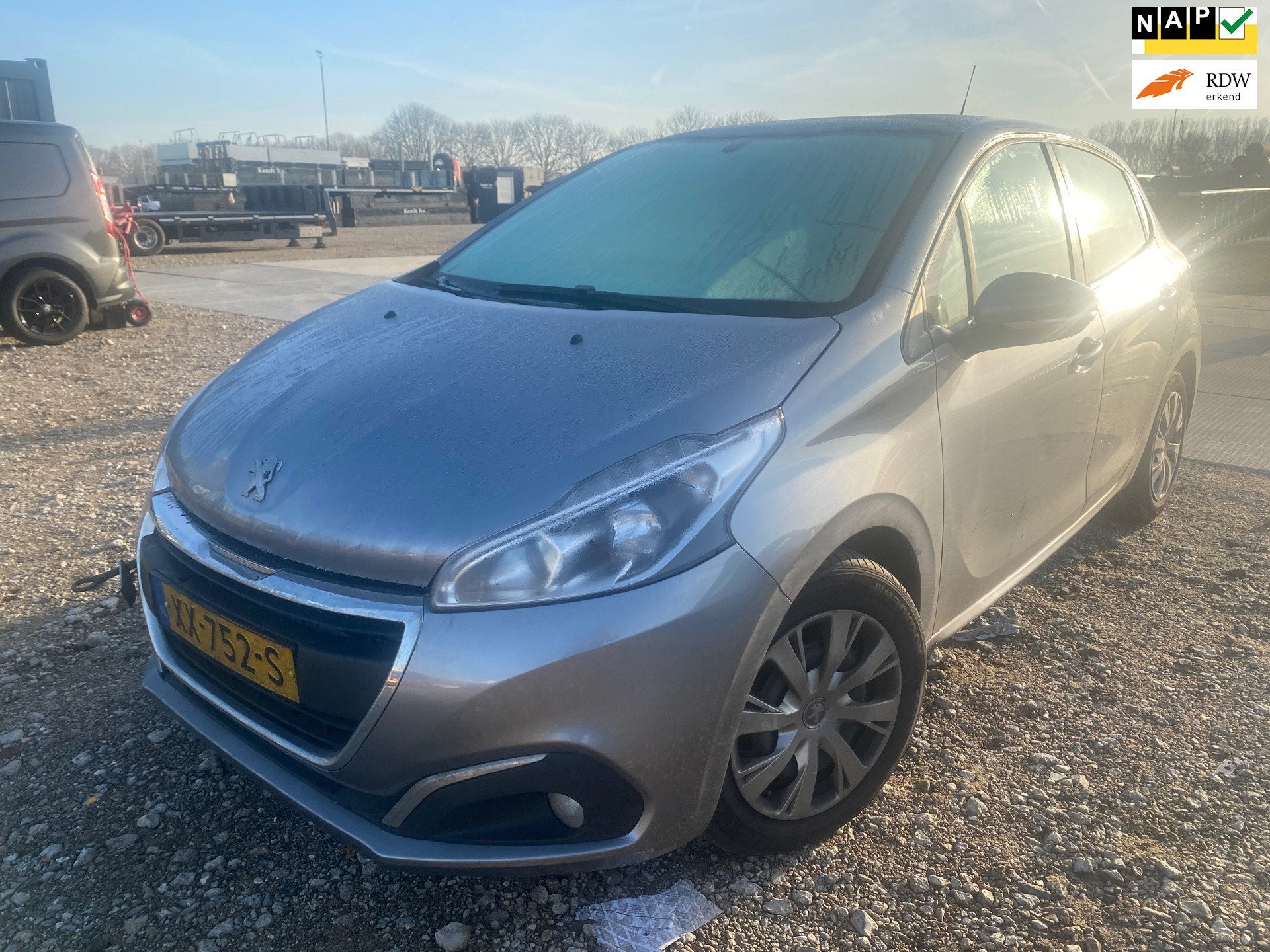 Peugeot 208 * 2019 * 1.5 BlueHDi Blue Lease Active * MOTOR D, Auto's, Voorwielaandrijving, Start-stop-systeem, Gebruikt, Euro 6