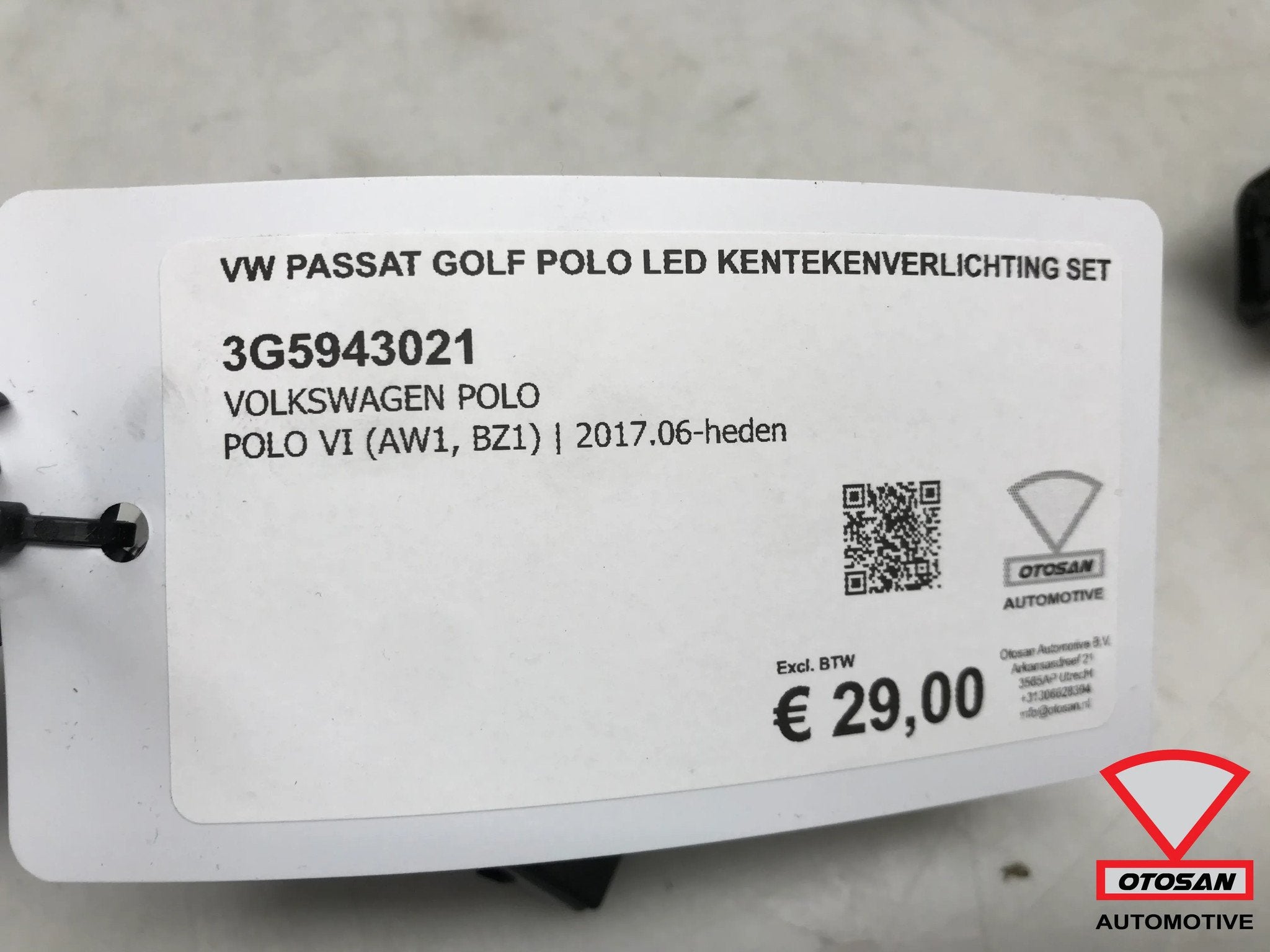 VW Passat UP Golf Polo LED Kentekenverlichting Set 3G5943021, Auto-onderdelen, Gebruikt, Volkswagen, Volkswagen AG, Berliner Ring 2
38440  Wolfsburg, DE
