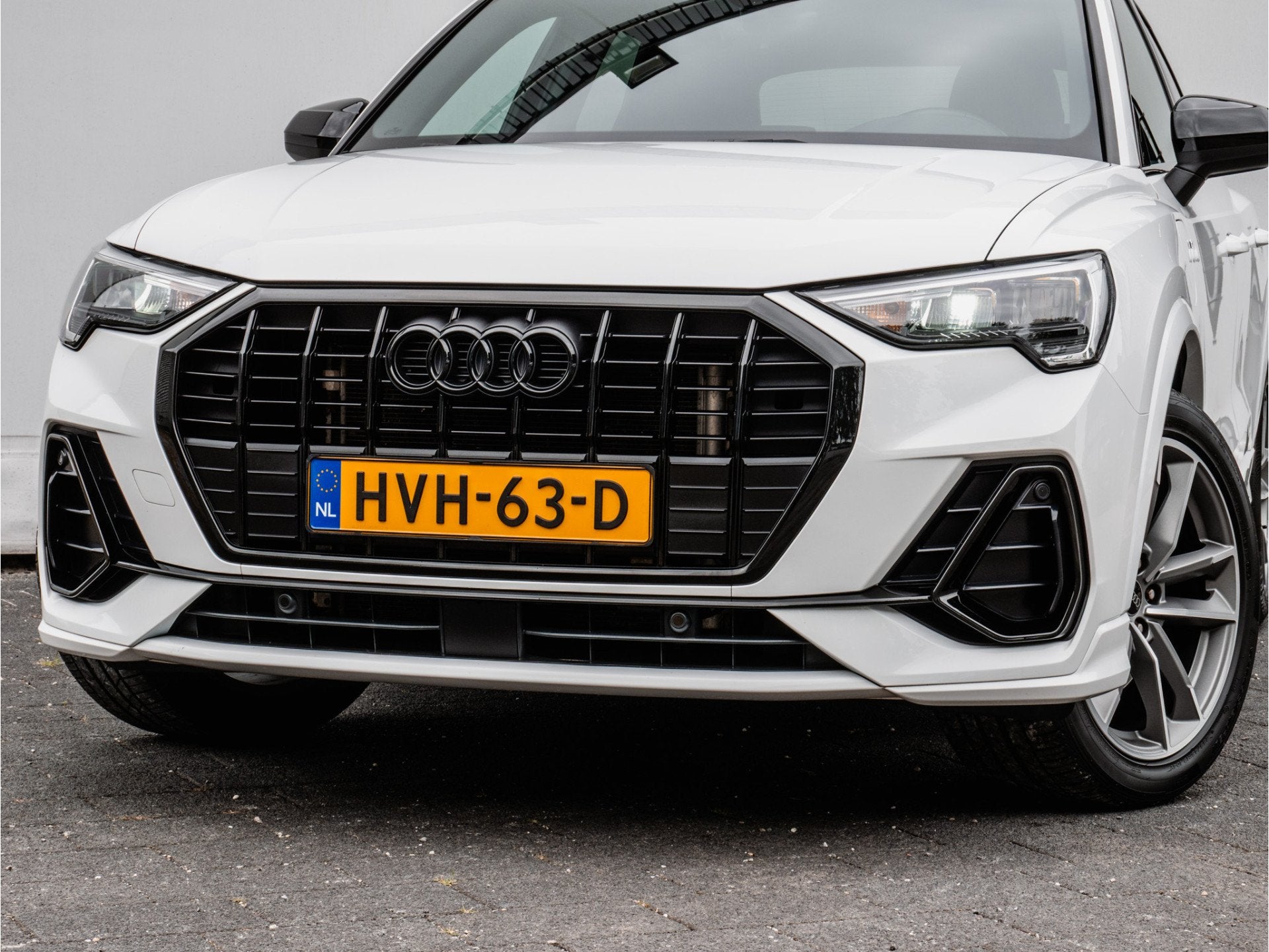 Audi Q3 45 TFSI e 245pk S edition Sportstoelen/ Virtual dash, Auto's, Audi, Gebruikt, Met garantie (alle), Leder en Stof, 245 pk