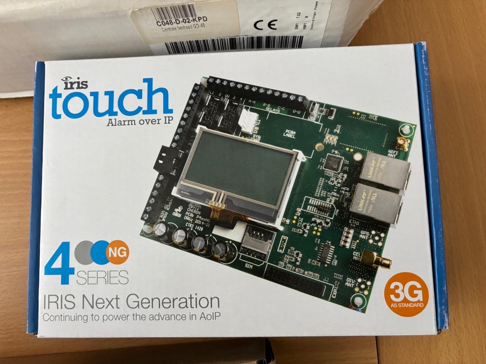 Iris Touch 4000 NG Alarm over IP Module 3G, Ophalen of Verzenden, Zo goed als nieuw, Overige typen, DDR4