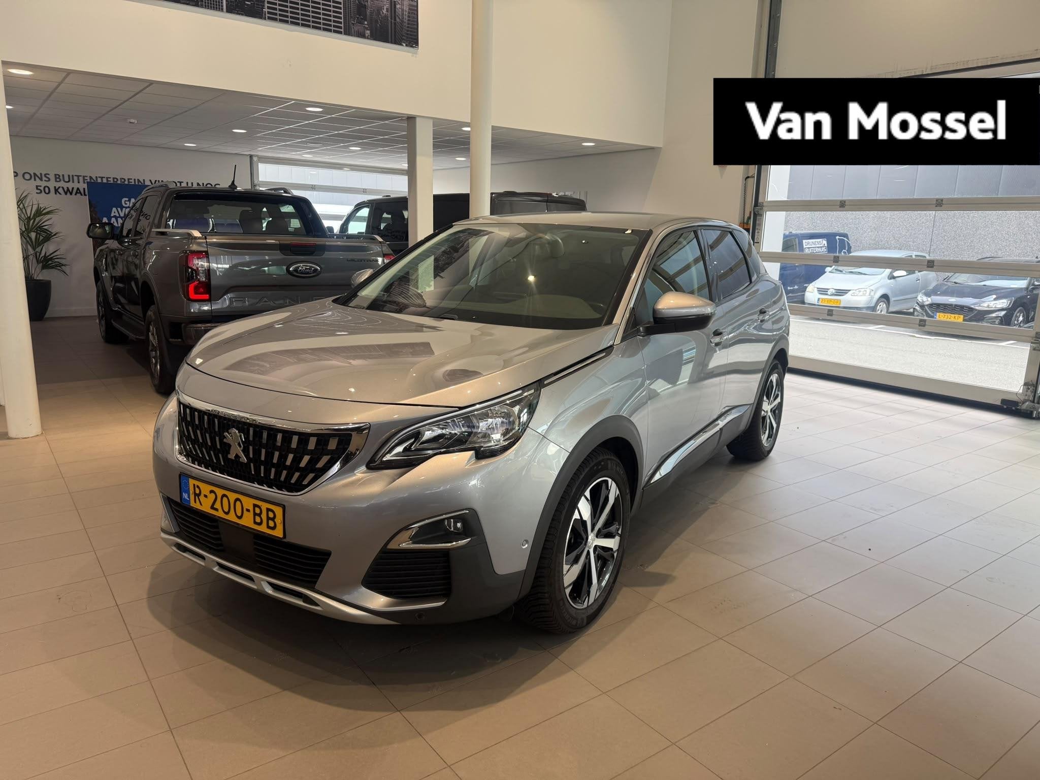 Peugeot 3008 1.6 PureTech GT Line CAMERA | CRUISE CONTROL |, Auto's, Gebruikt, Euro 6, 4 cilinders, Leder en Stof