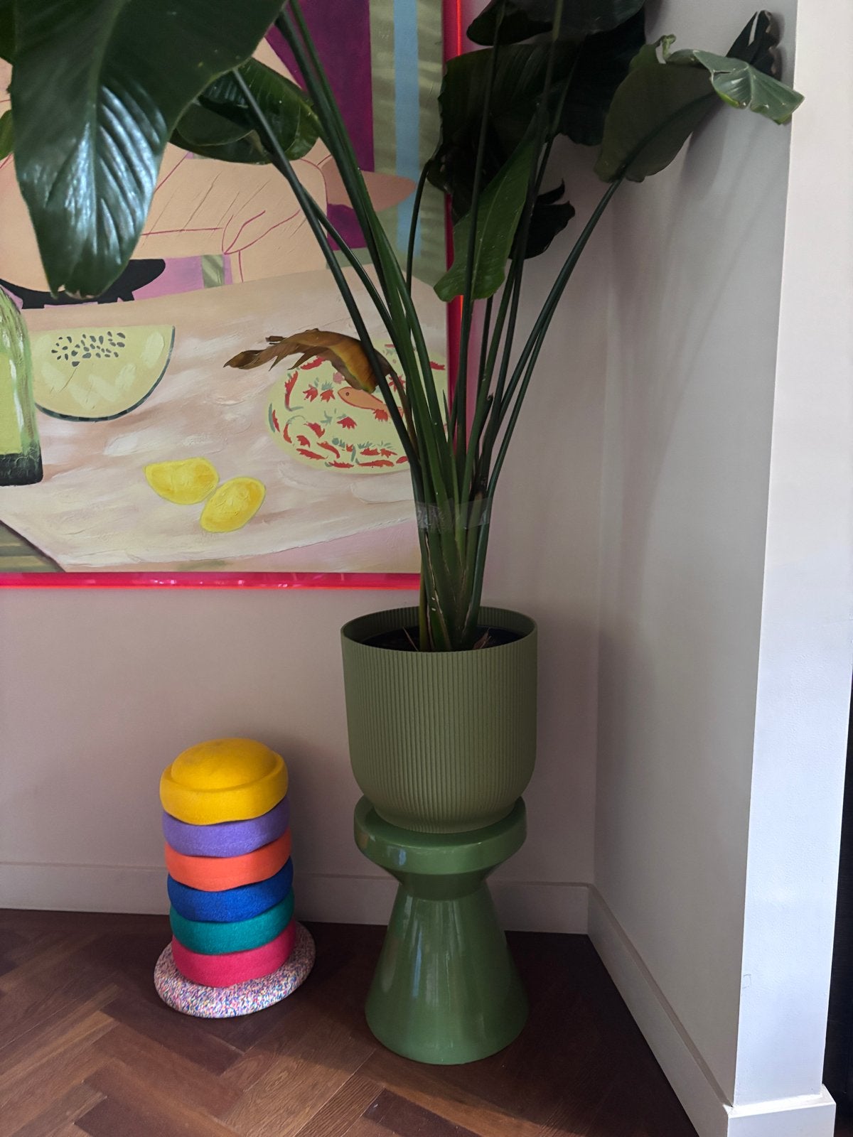 Bananenplant met elho pot en keramische plantentafel 45 cm, Tuin en Terras, Ophalen, Kunststof, Minder dan 60 cm, Rond