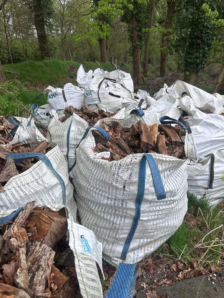 Kachelhout, Tuin en Terras, Haardhout, 6 m³ of meer, Ophalen, Eikenhout, Blokken