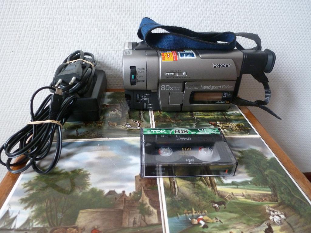 Sony Handycam CCD-TRV66E, Ophalen of Verzenden, Hi 8, Camera