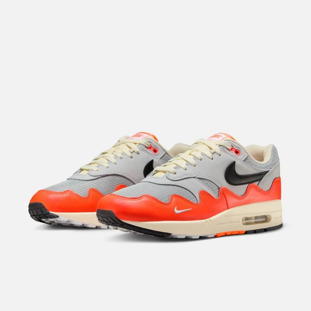 Patta Nike Air Max 1 Waves Hyper Crimson mt 42,5, Ophalen of Verzenden, Nieuw, Sneakers of Gympen