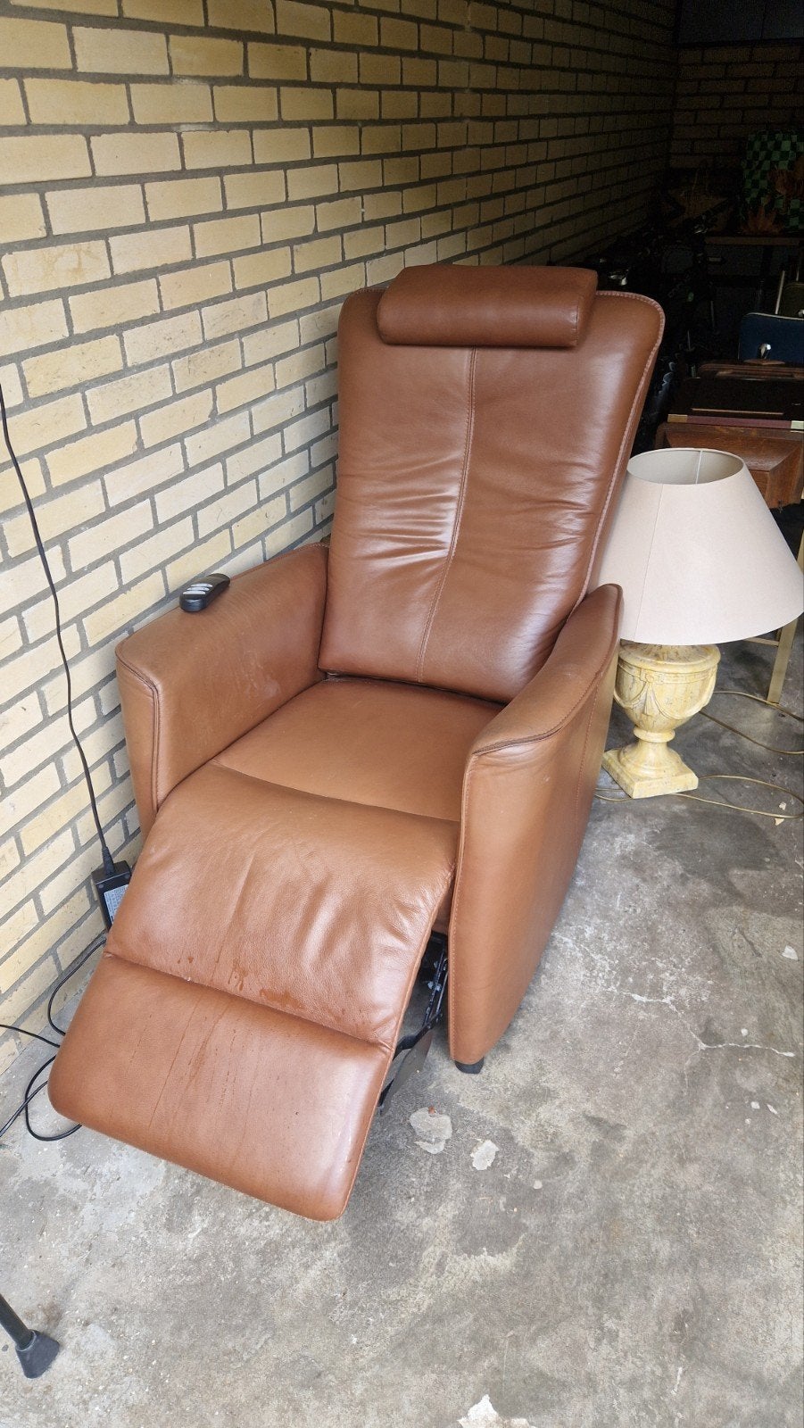 Comfortabele bruine leren relaxfauteuil met sta-op functie, Ophalen, Bruin, Modern comfort, Leer