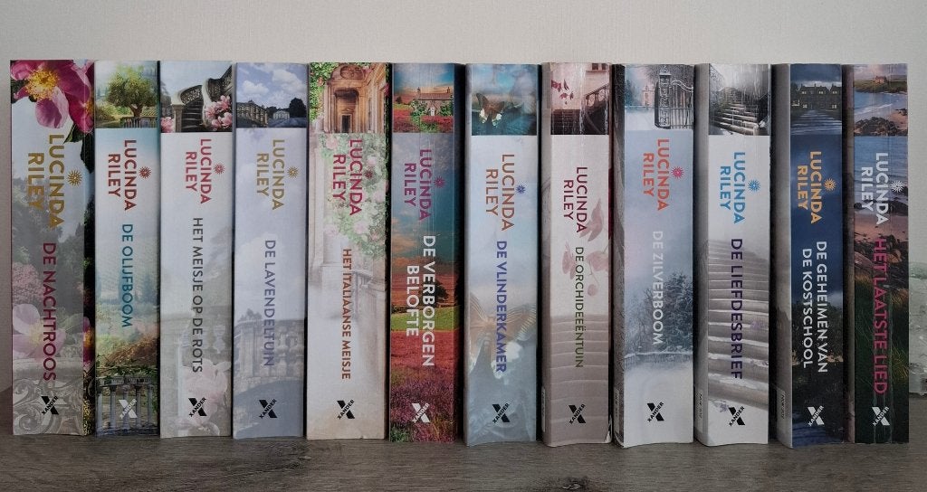 12 leesboeken van Lucinda Riley, Boeken, Ophalen, Zo goed als nieuw, Lucinda Riley