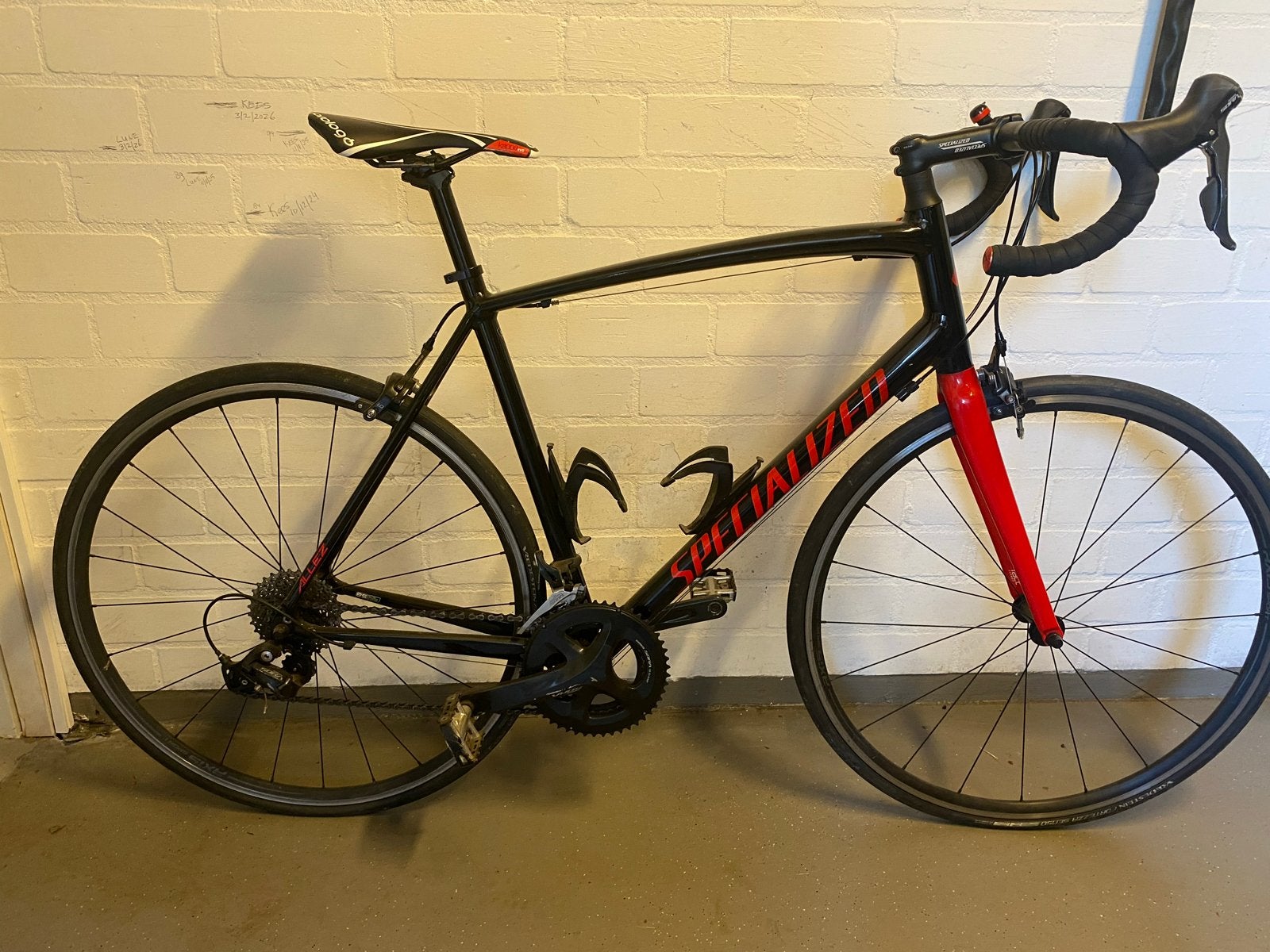 Specialized Allez racefiets - Heren - Maat 58, Fietsen en Brommers, 28 inch, Gebruikt, Velgrem, Aluminium