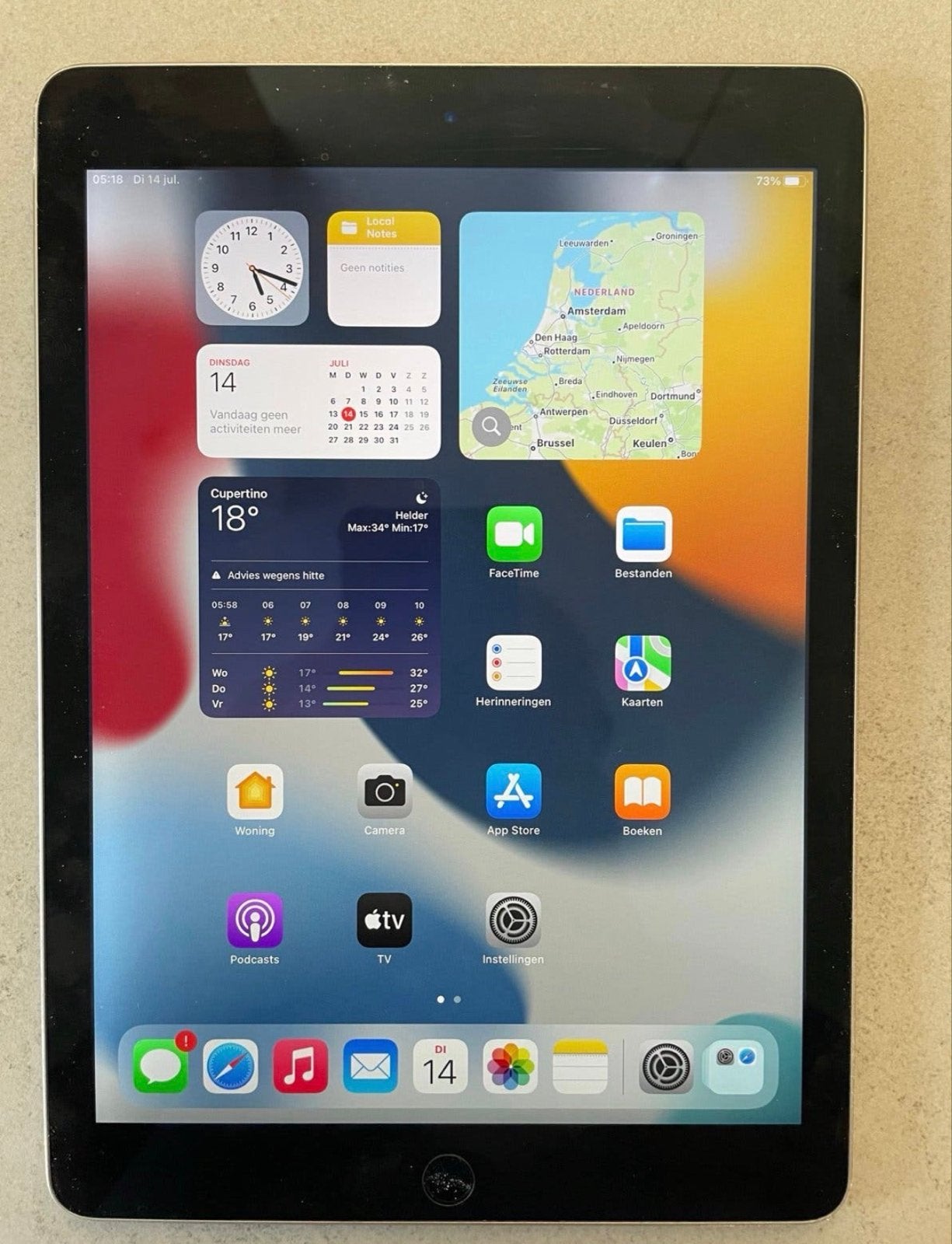 Apple iPad Air 2  (in goede staat), Computers en Software, Apple iPads, 10 inch, Zwart, Apple iPad Air, Ophalen of Verzenden