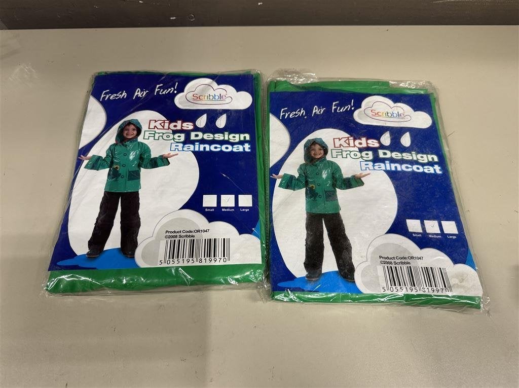 kinder regenjas kikker - twee stuks kinder maat medium, Ophalen of Verzenden, Nieuw, Regenjas