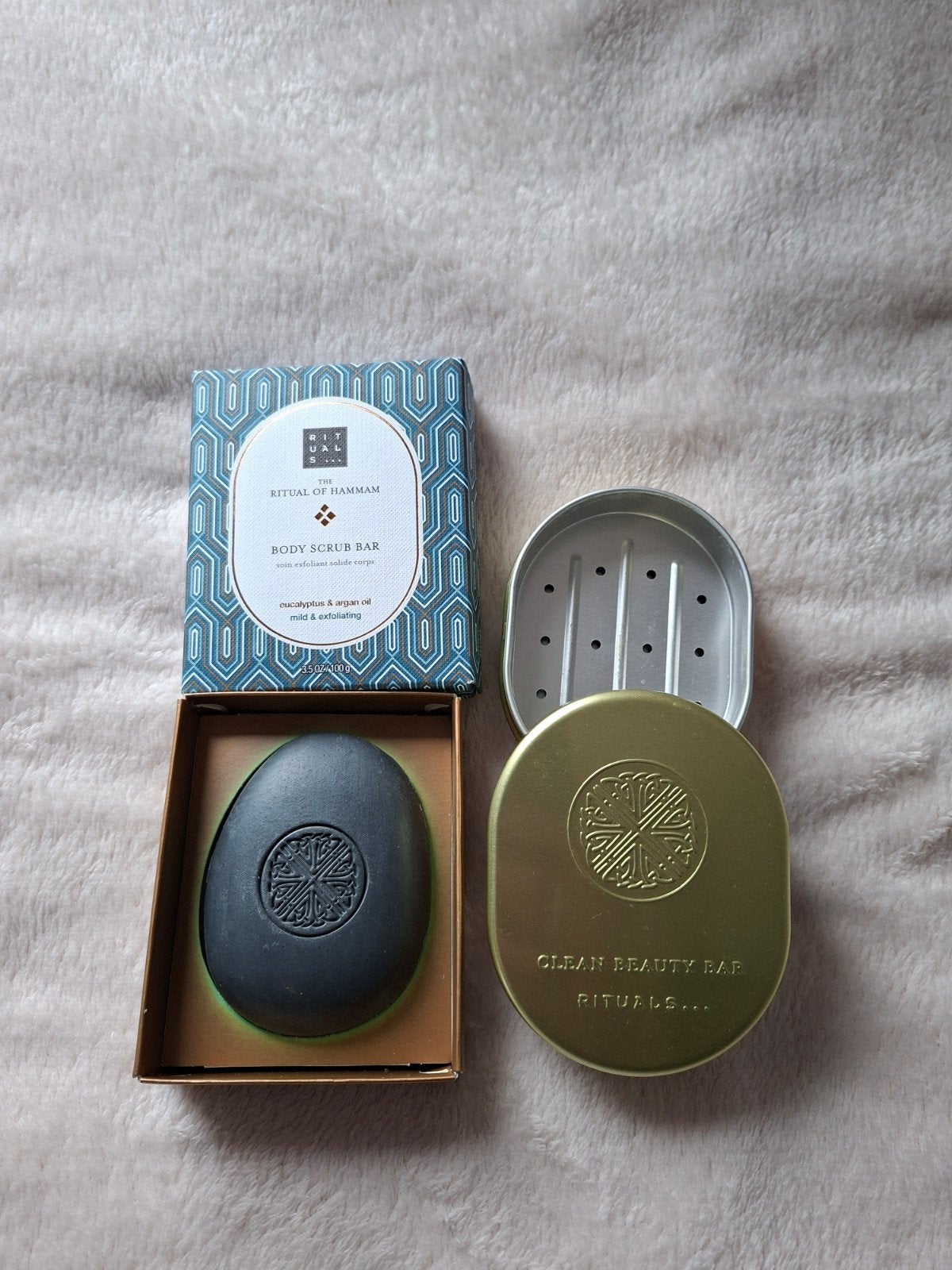 rituals body scrub bar met ijzeren reis doosje, Ophalen of Verzenden, Nieuw, Bad & Douche