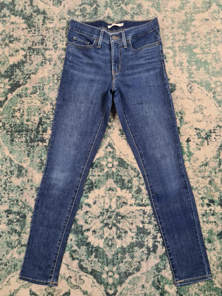 Levi's 311 shape skinny W27 L30 WMN Dames Tulsi2730 Blauw, Blauw, Ophalen of Verzenden, Zo goed als nieuw, W27 (confectie 34) of kleiner