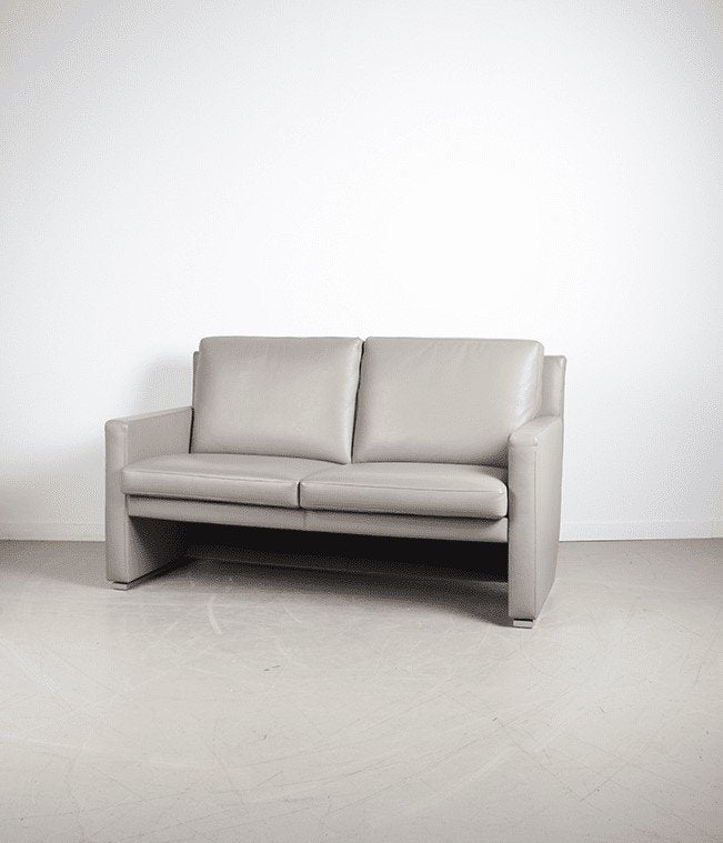 Leolux Timandra Bank 2,5-Zits Grijs Leer, Huis en Inrichting, Banken | Bankstellen, Ophalen, Minder dan 75 cm, 150 tot 200 cm