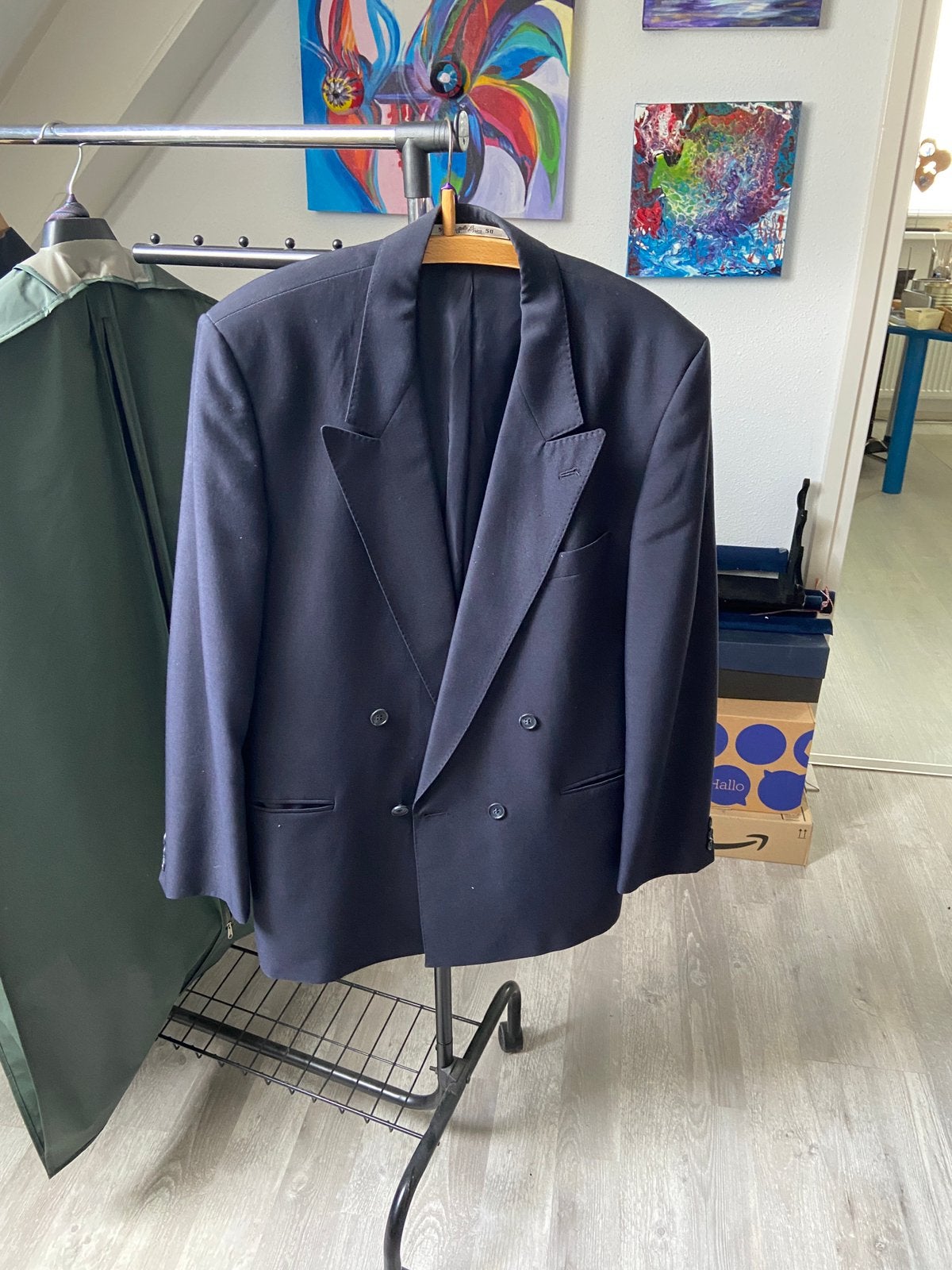Donkerblauw jadje vier knoopjes mast 50, Kleding | Heren, Kostuums en Colberts, Ophalen, Zo goed als nieuw, Maat 48/50 (M), Blauw