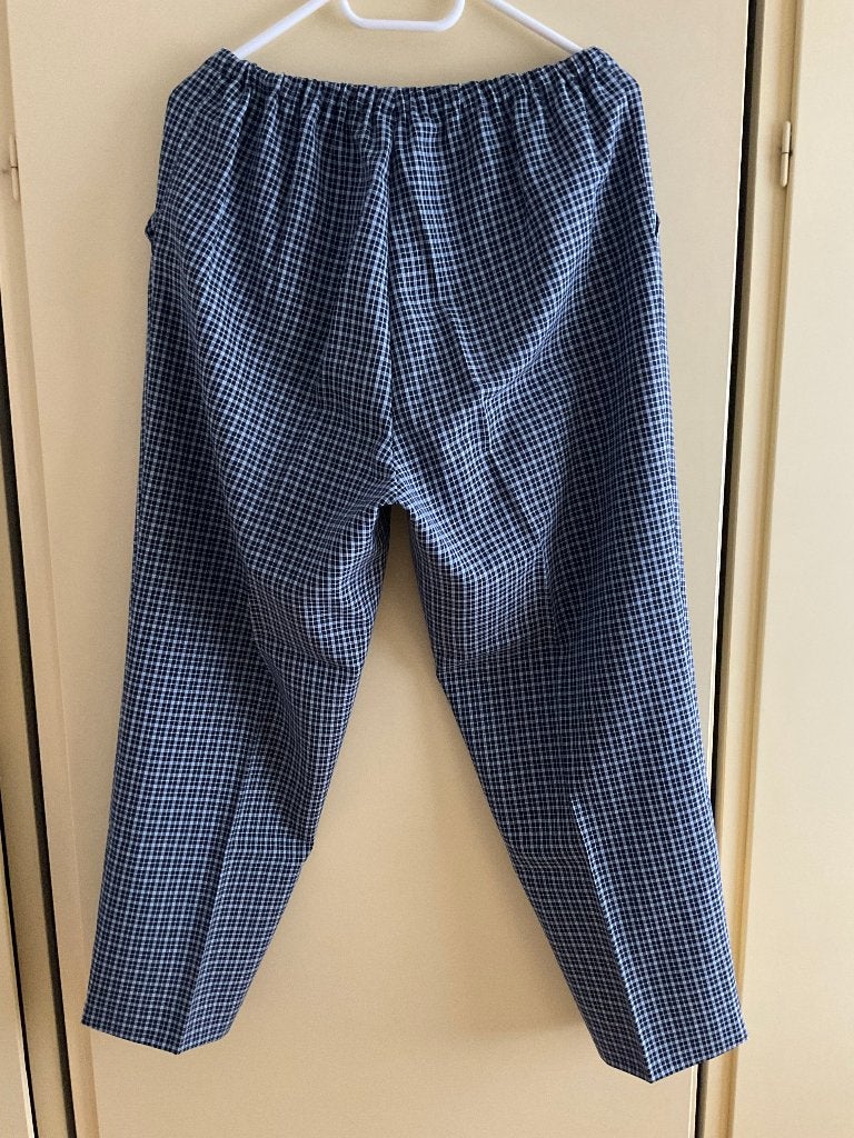 Pantalon, Zwart, Maat 42/44 (L), Ophalen of Verzenden, Zo goed als nieuw